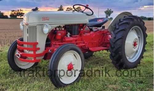 Ford 8N opinie i specyfikacja