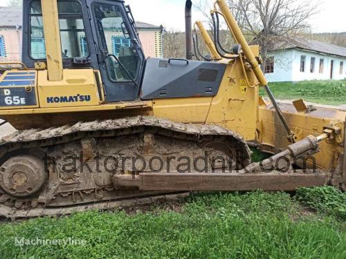 Komatsu D65E-12 karta techniczna i opinia